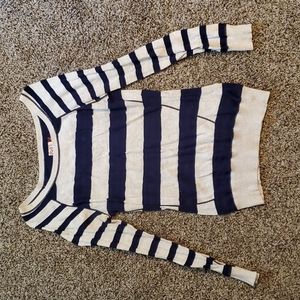 Long sleeve striped top